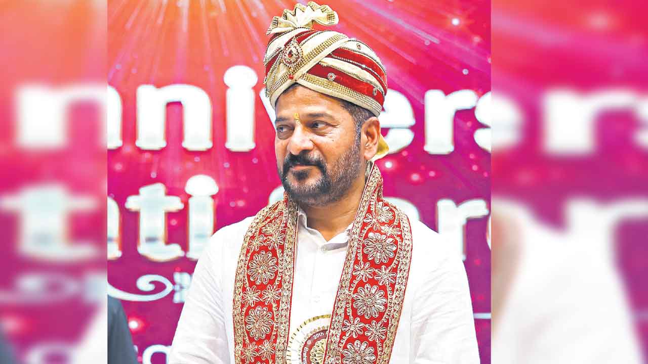 CM Revanth Reddy | గీతానుసారమే కూల్చివేతలు.. ప్రభుత్వ భాగస్వాములకూ ఫాంహౌస్‌లు: సీఎం రేవంత్‌