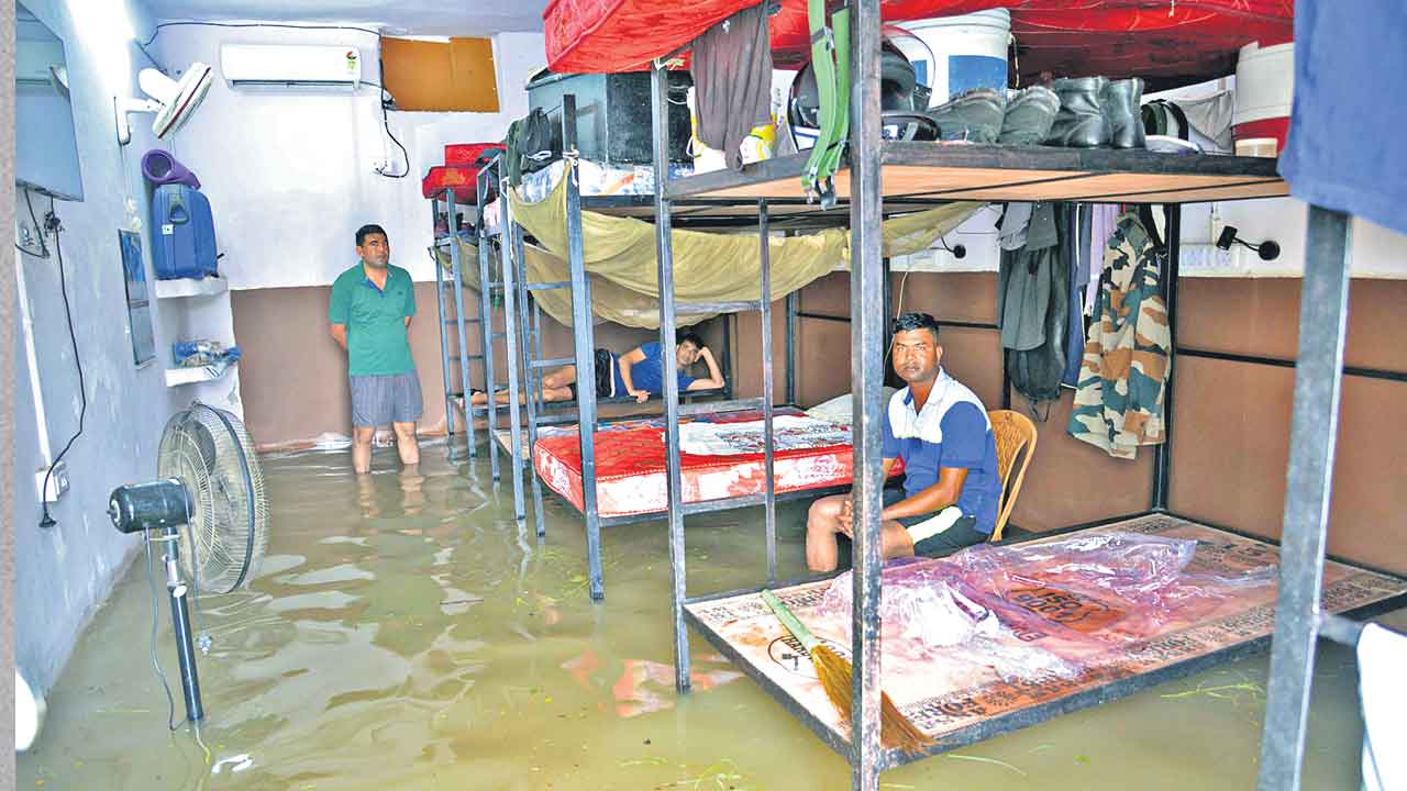 ఉత్తర, వాయువ్య భారతంలో భారీ వర్షాలు 