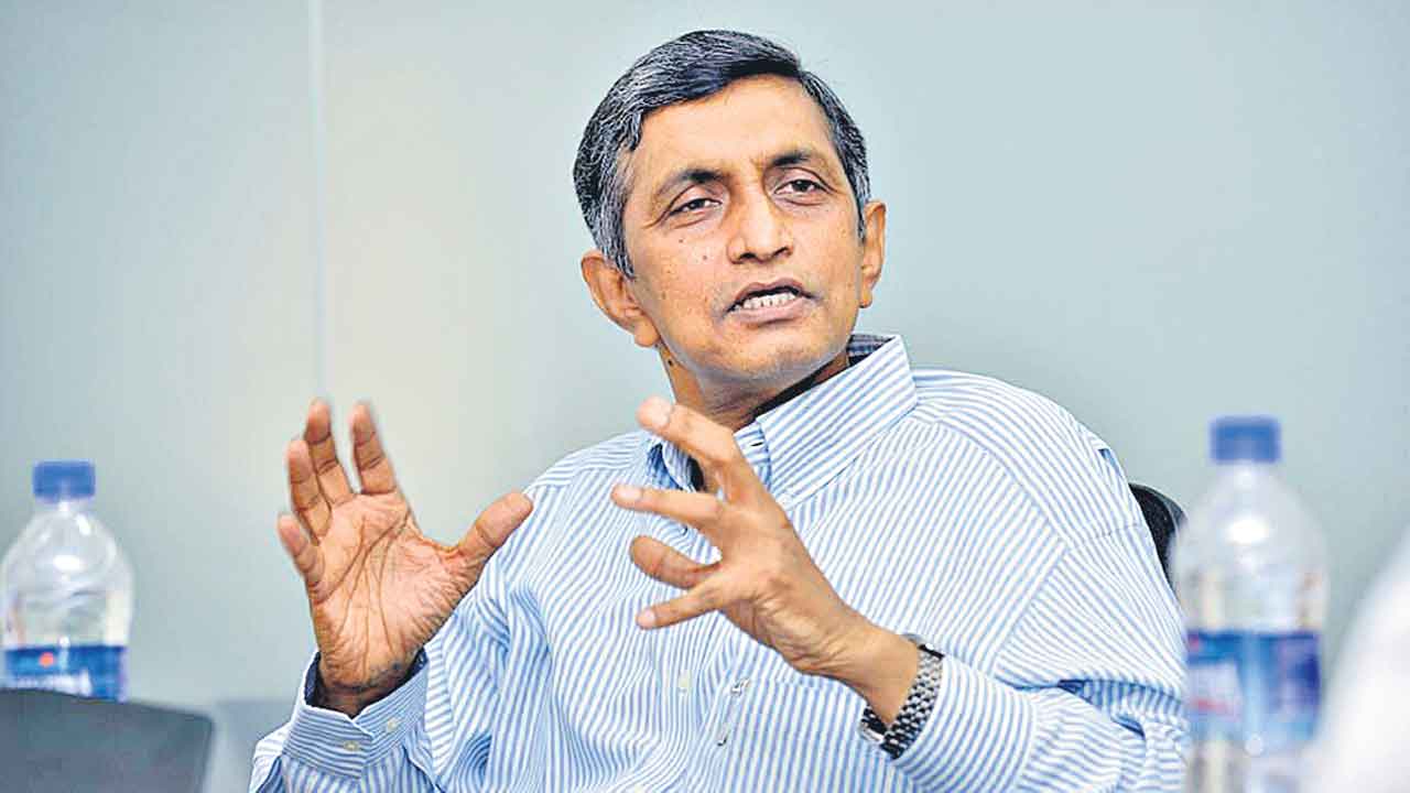 Jayaprakash Narayan | అధికారం కోసం కాంగ్రెస్‌ అడ్డగోలు హామీలు.. రైతుల భవిష్యత్తును నాశనం చేస్తున్నారు: జేపీ