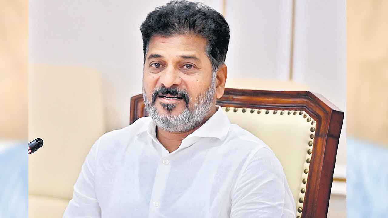 CM Revanth | ఉత్తమన్నా జర ప్రెస్‌మీట్‌ పెట్టరాదే..! రుణమాఫీ రగడపై సీఎం వేడుకోలు..!