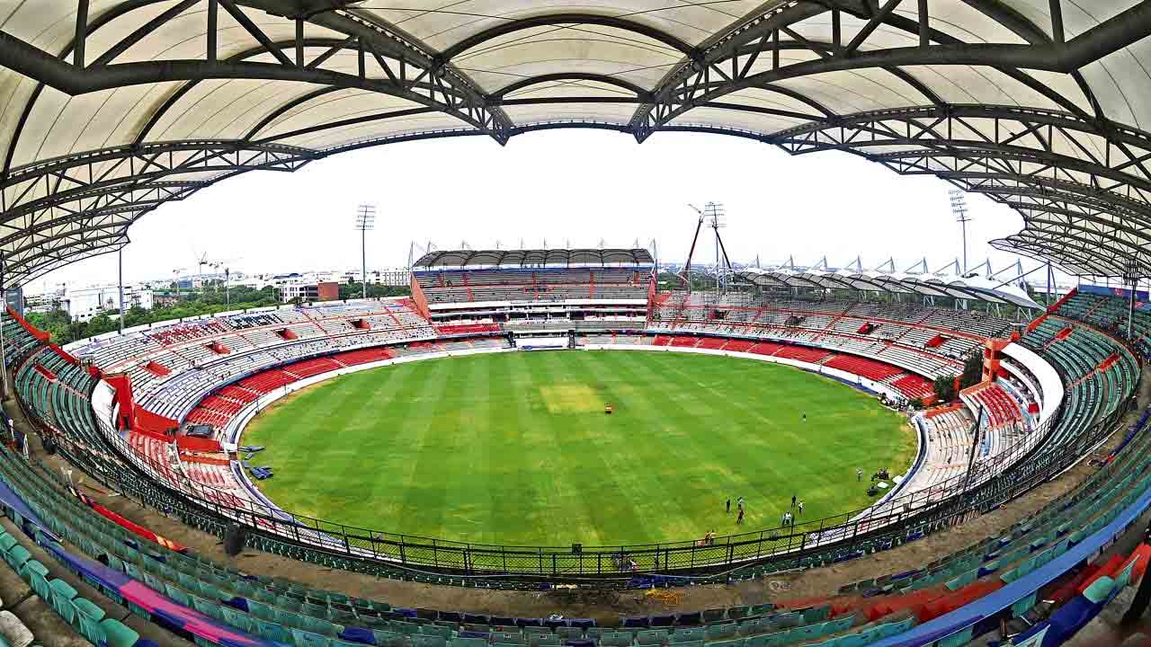 ముచ్చర్లలో అంతర్జాతీయ స్టేడియం