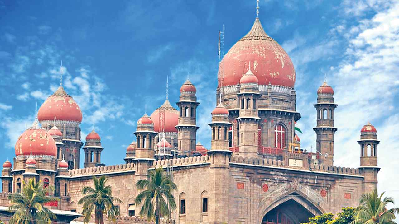 High Court | పట్టా భూముల్లోని ఇండ్లను కూల్చేస్తారా?.. హైకోర్టు విస్మయం