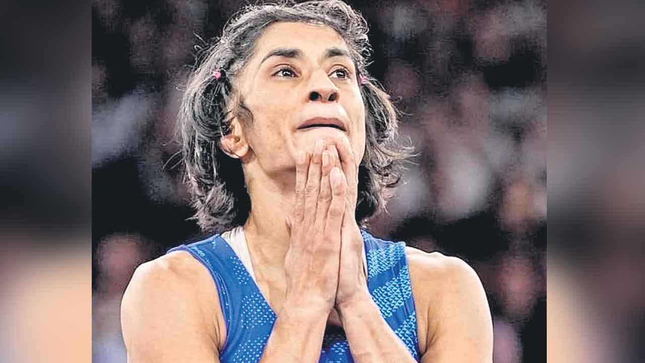 Vinesh Phogat | ఒక తండ్రి కల.. కూతురి పోరాటం