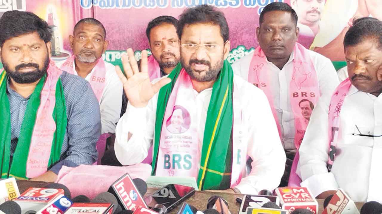 డిప్యూటీ సీఎం సమాధానం చెప్పాలి