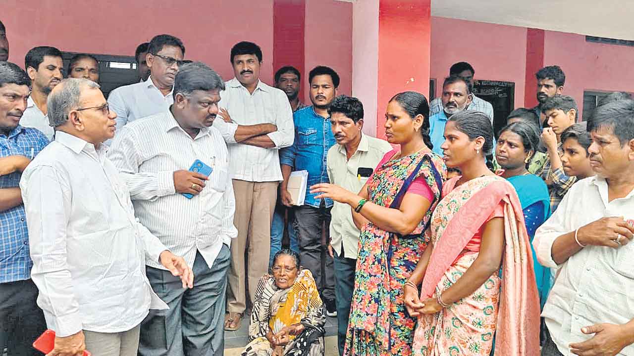 ‘విద్యార్థులకు రుచికరమైన భోజనం పెట్టండి’