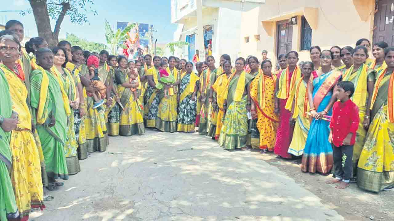 భక్తిశ్రద్ధలతో కృష్ణాష్టమి వేడుకలు