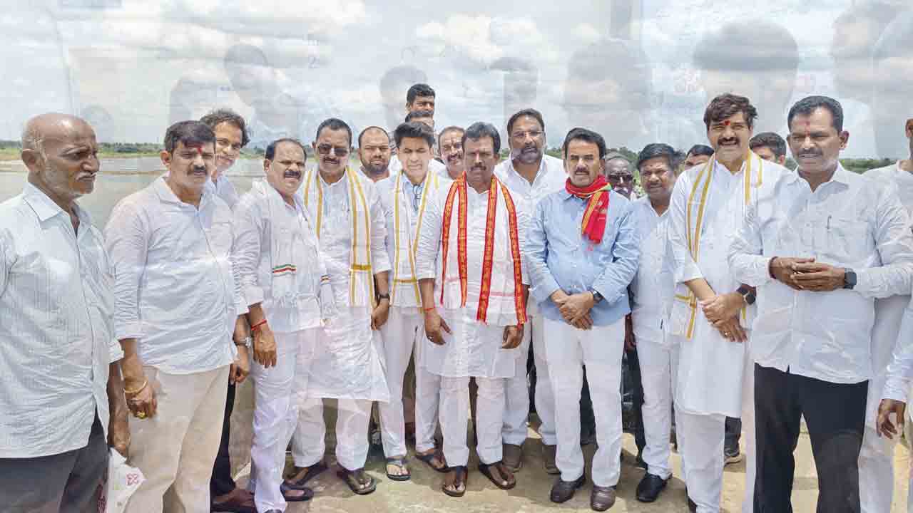 పెంట్లవెల్లి కేజీబీవీలో ఫుడ్‌పాయిజన్‌