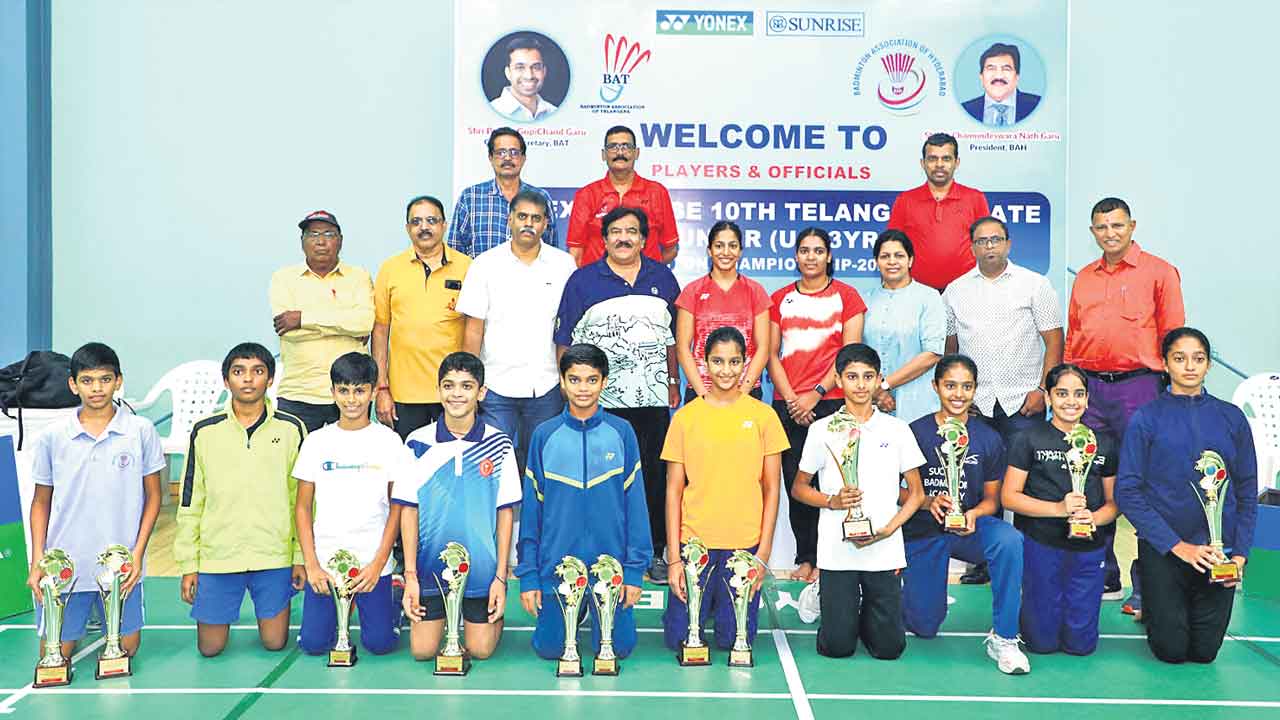 Pullela Gayatri | విజయం స్ఫూర్తితో సాగాలి.. బ్యాడ్మింటన్‌ ద్వయం జాలి, గాయత్రి