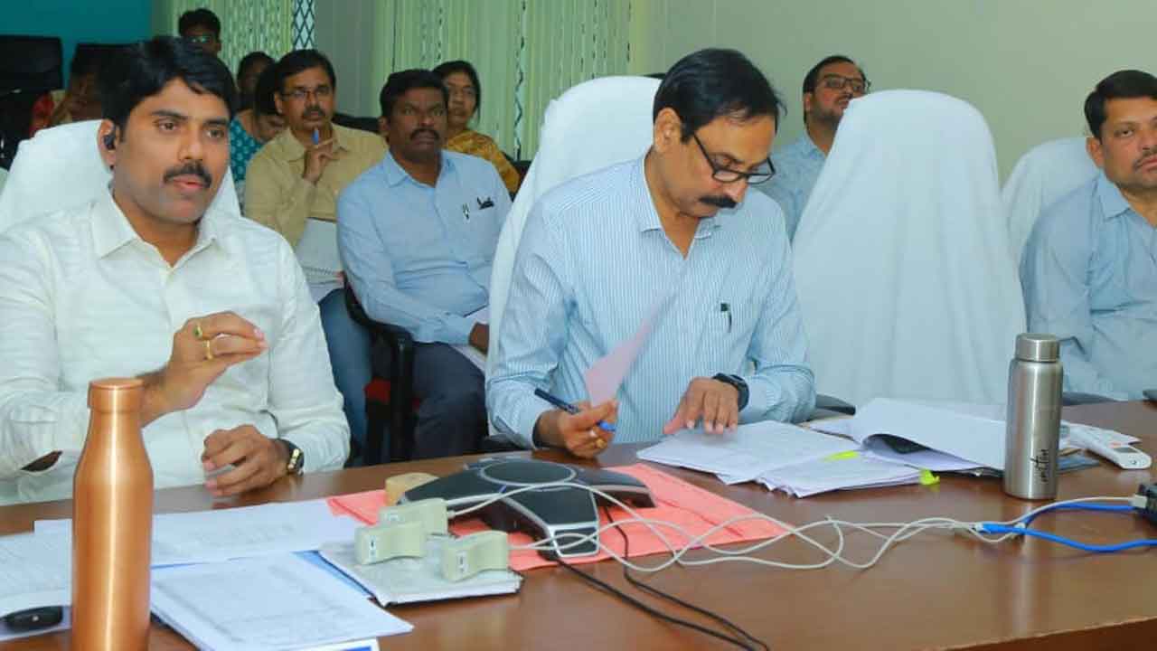 ఎల్‌ఆర్‌ఎస్‌ ప్రక్రియను వేగవంతం చేయాలి