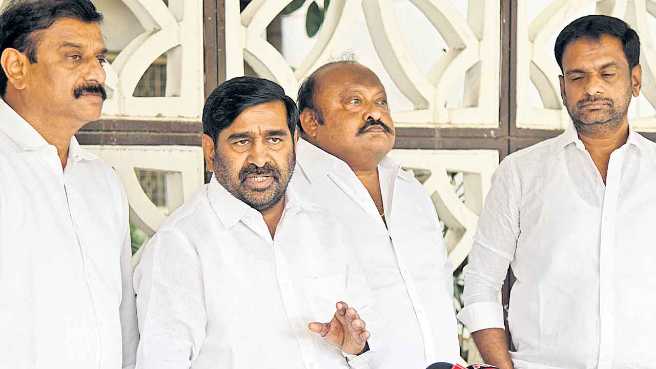 కన్నెపల్లిలో పంపింగ్‌ స్టార్ట్‌ చేయాలి