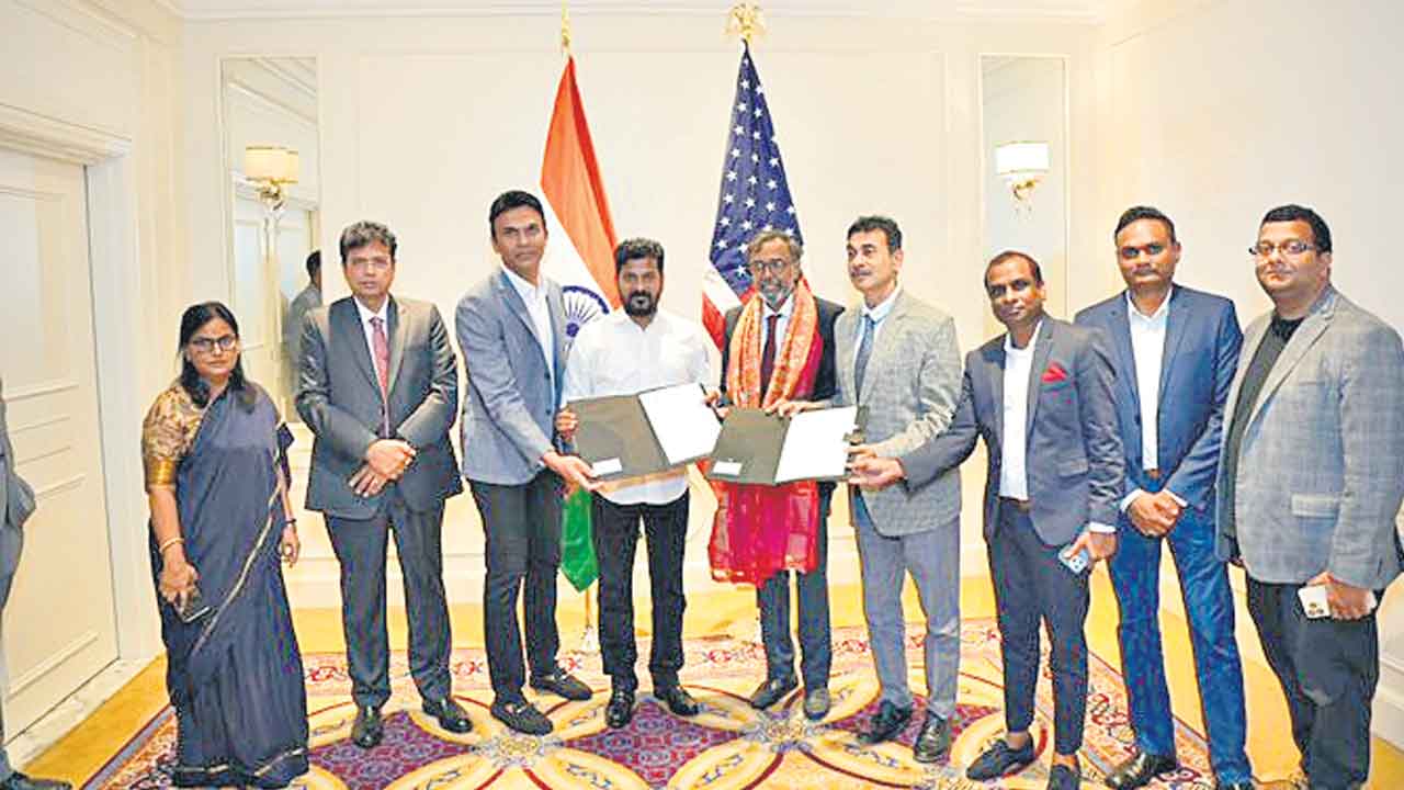 CM Revanth Reddy | ఆ ముగ్గురి బంధమిది.. తమ్ముడి పెట్టుబడి.. అన్న అగ్రిమెంట్‌