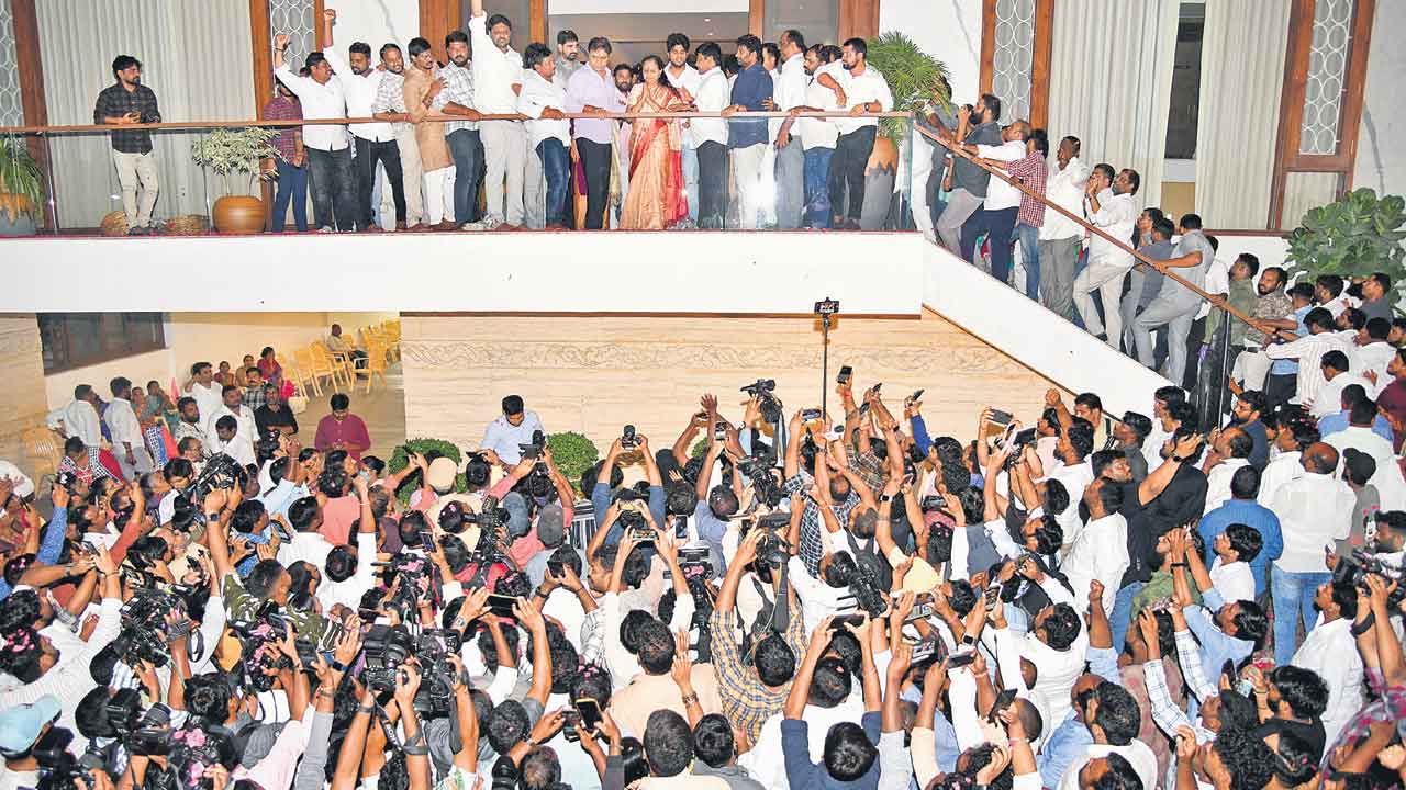 Runa Mafi | రుణమాఫీపై రైతన్న కన్నెర్ర.. షరతులు లేకుండా మాఫీ చేయాలని డిమాండ్‌