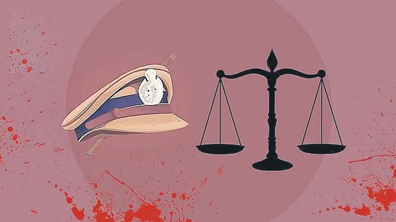 CI Nageshwar Reddy | కన్నవారిపై ఖాకీ జులుం.. అధికార మదంతో వృద్ధ తల్లిదండ్రులకు సీఐ నాగేశ్వర్‌రెడ్డి చిత్రహింసలు !