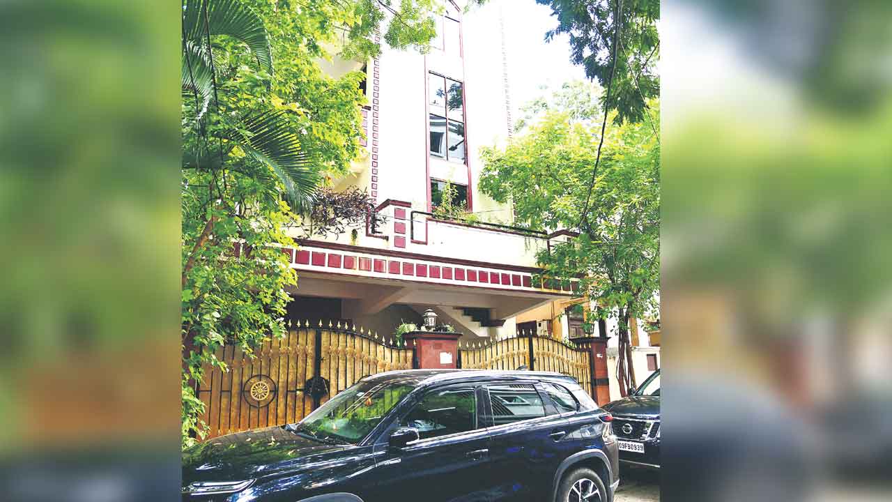 CM USA tour | పెట్టుబడి ఒక కట్టుకథ.. ఊరూపేరూ లేని కంపెనీలతో రేవంత్‌ టీమ్‌ ఒప్పందాలు..!