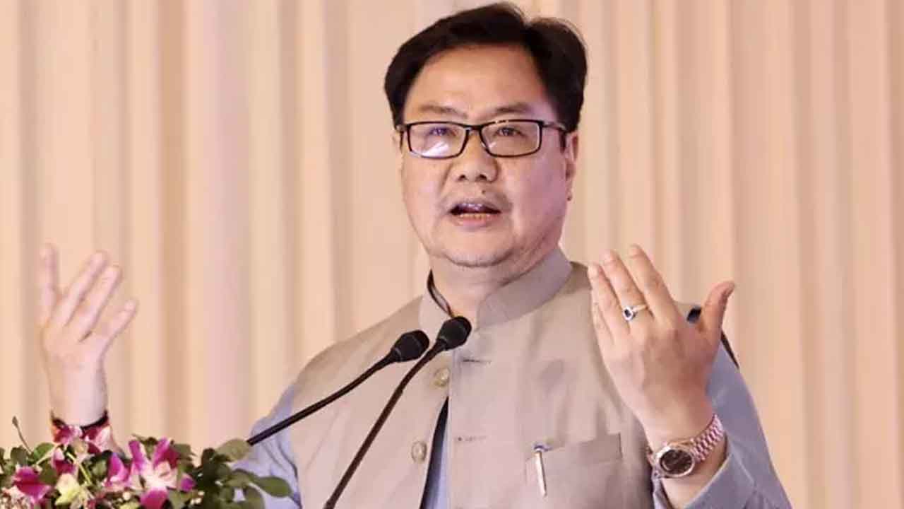 మిస్‌ ఇండియా జాబితాలో దళితులేరీ?