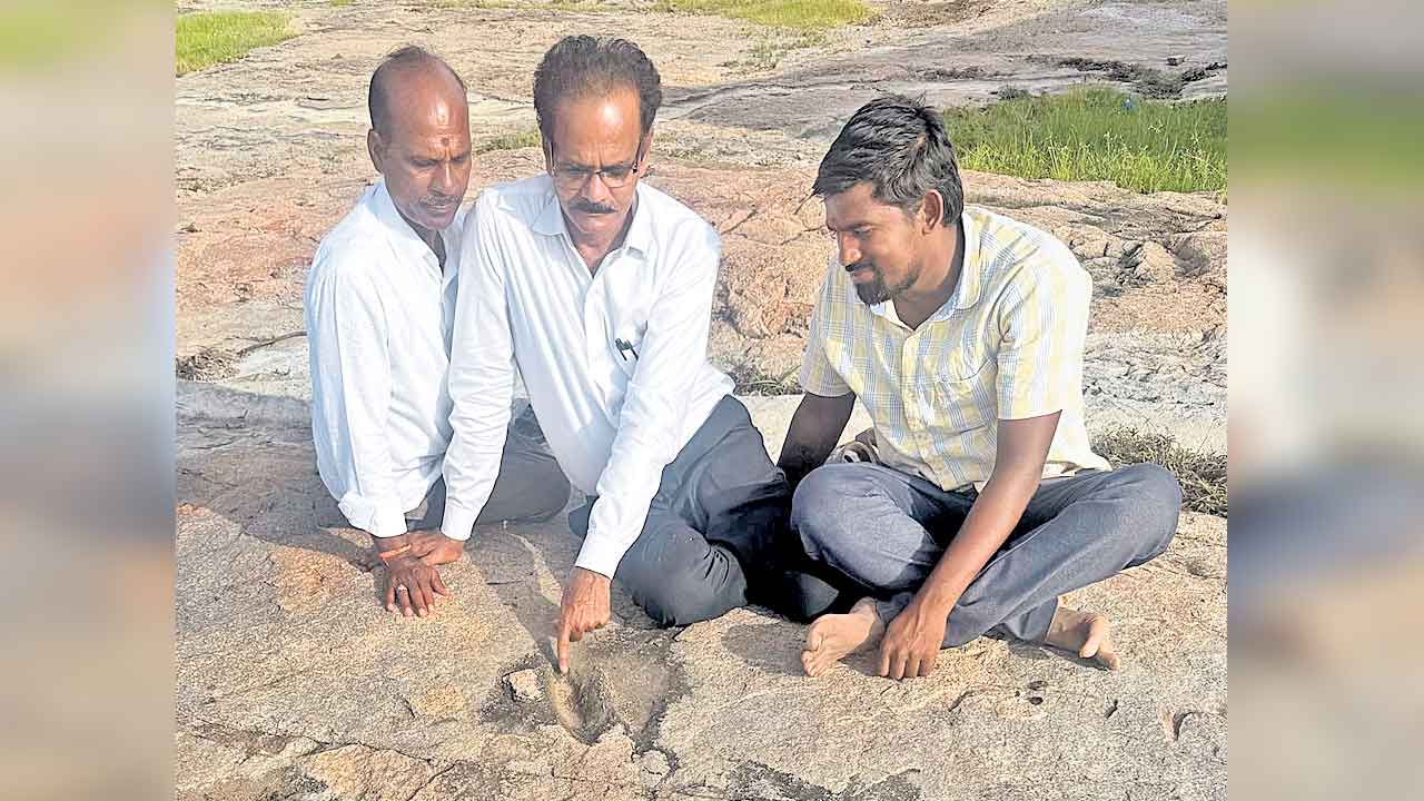 తాటికొండలో కొత్తరాతి యుగపు ఆనవాళ్లు