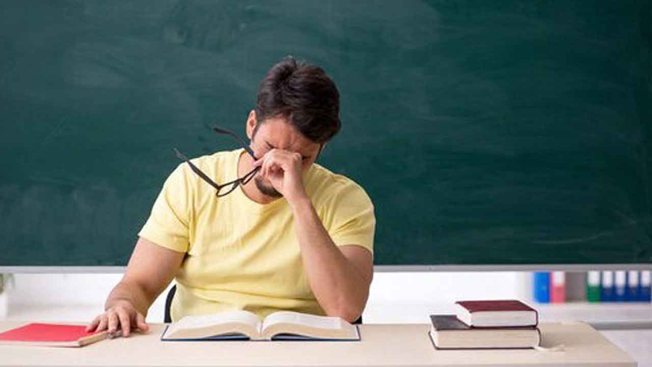 Teachers | అక్కడ మూడు రోజులు.. ఇక్కడ మూడు రోజులు.. డిప్యూటేషన్లతో టీచర్ల అవస్థలు