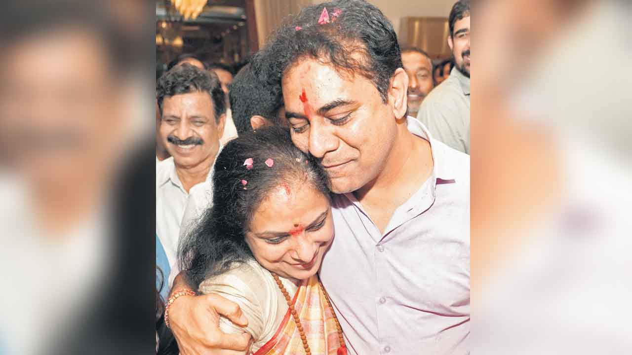 MLC Kavitha | ఎమ్మెల్సీ కవితకు సొంత గడ్డలో ఘనస్వాగతం.. ఫొటోలు