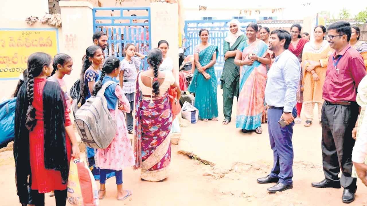 బహుళ అంతస్తులకు అనుమతులు తప్పనిసరి