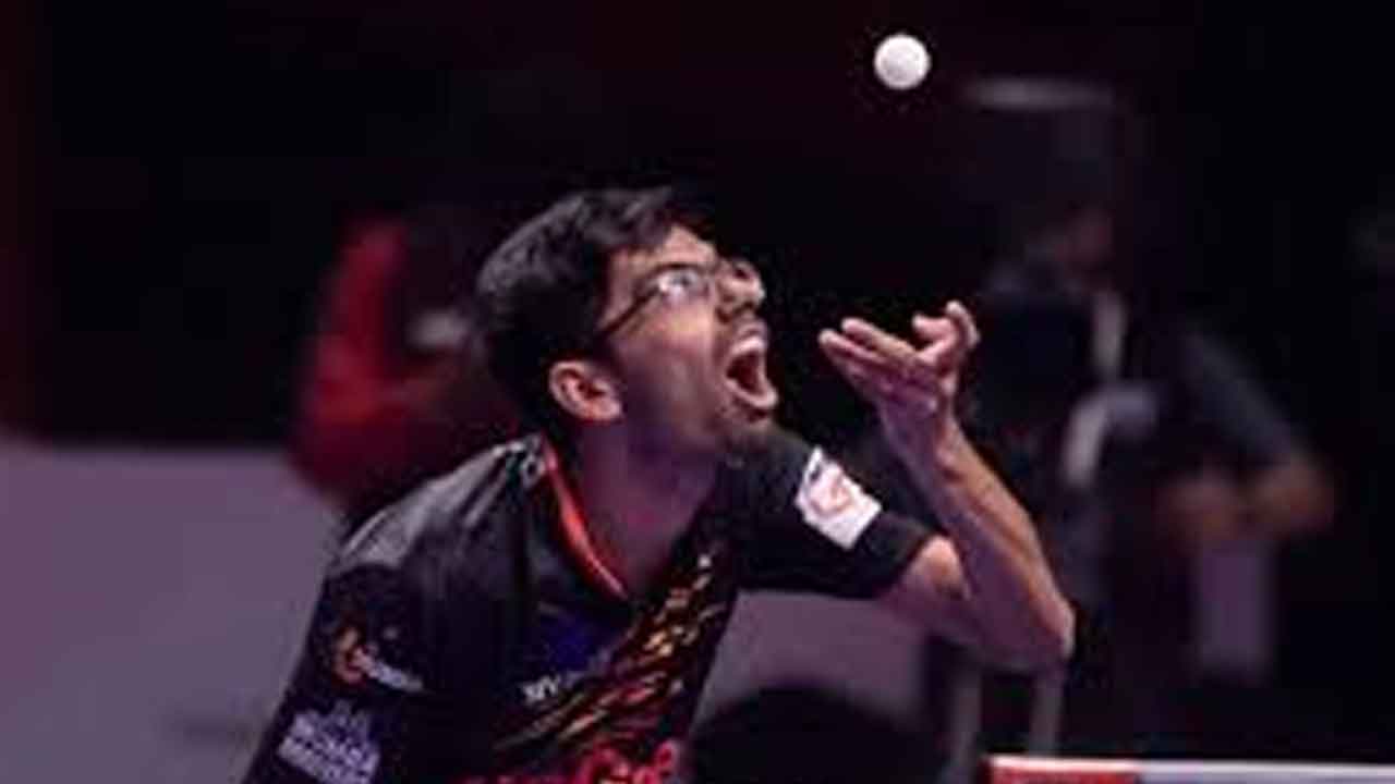 యూ ముంబాపై అహ్మదాబాద్‌ విజయం