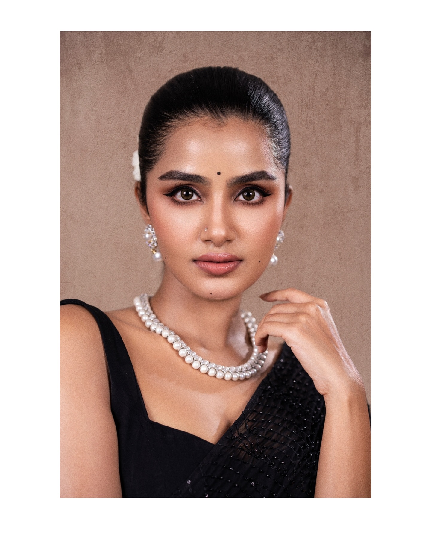 Anupama Parameswaran (25)