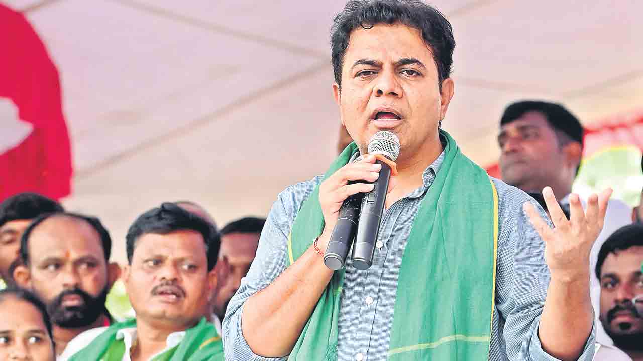 KTR | గల్లా పట్టి అడుగు ఈ సిగ్గులేని సర్కారును.. ఇప్పుడు విడిచిపెడితే వరుసగా కోతలు పెట్టుకుంట పోతరు: కేటీఆర్‌