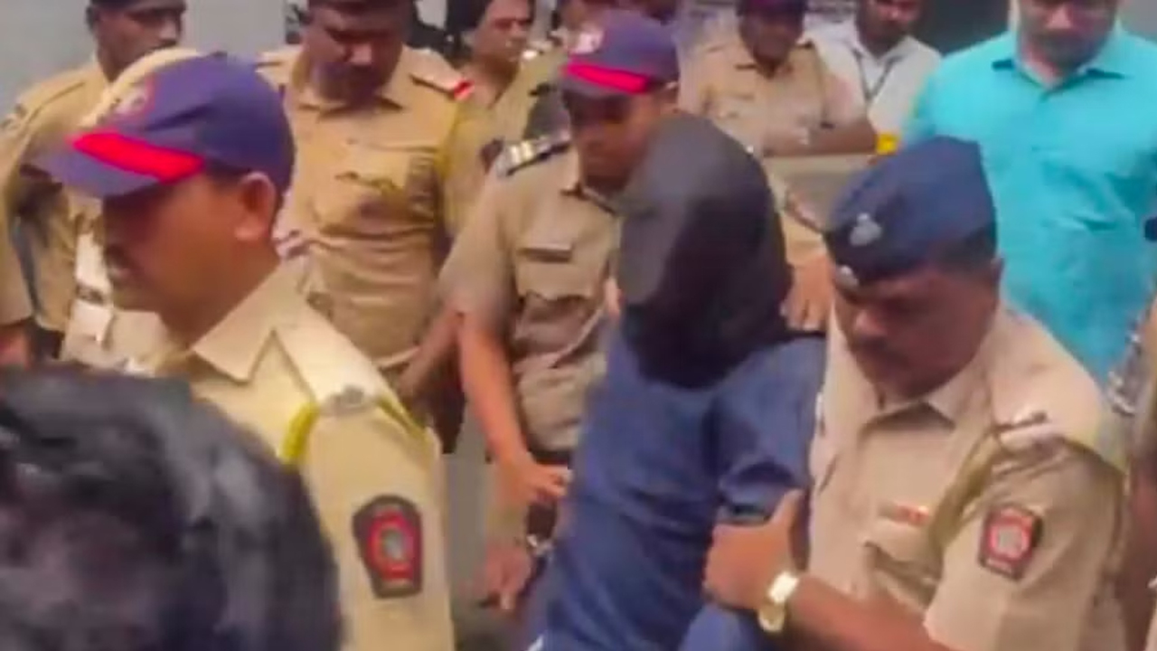 Badlapur Case | బద్లాపూర్‌ లైంగిక దాడి కేసులో నిందితుడికి 14 రోజుల జ్యుడీషియల్‌ కస్టడీ