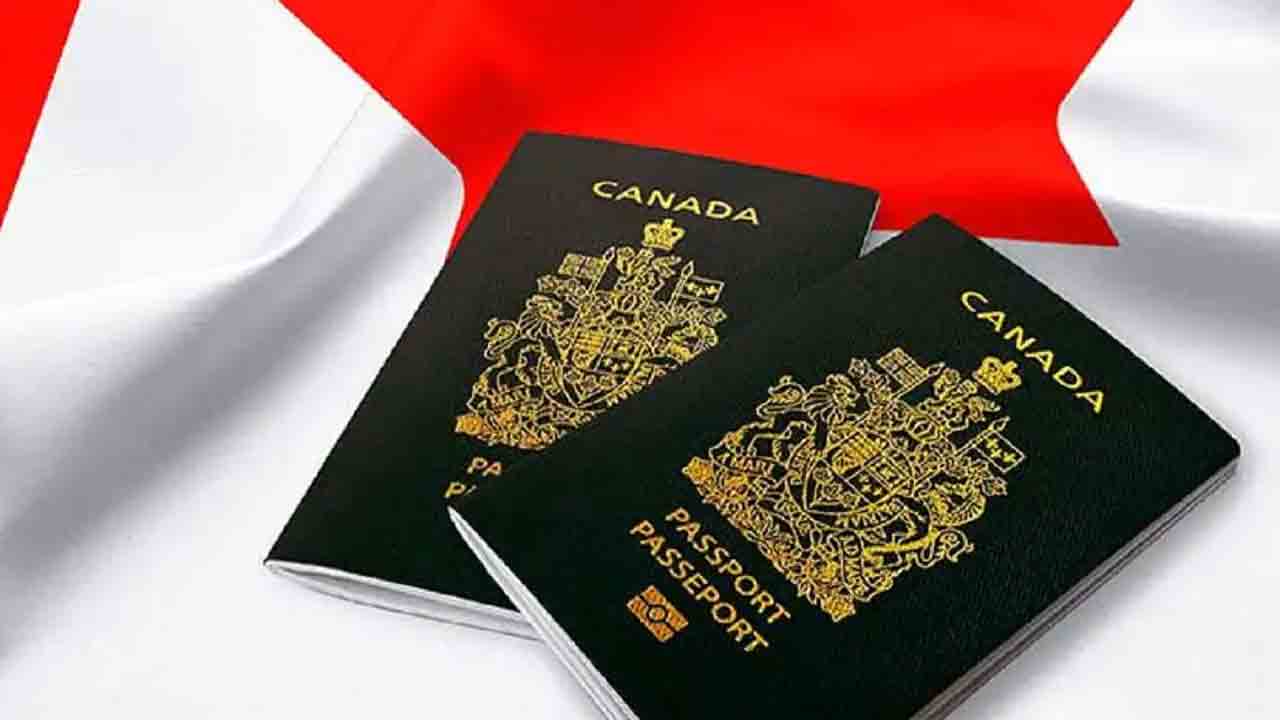 Canada – Immigration Policy | విదేశీ పర్యాటకుల ‘వర్క్ పర్మిట్’ నిలిపేసిన కెనడా.. కారణమిదే..!