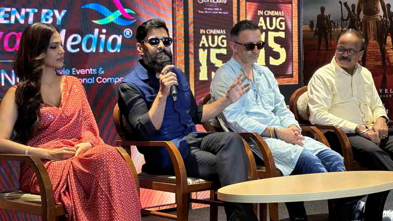 Chiyaan Vikram | అపరిచితుడు విజయవాడలోనే ఎక్కువ రోజులు ఆడింది.. తంగలాన్‌ ప్రమోషన్స్‌లో విక్రమ్‌