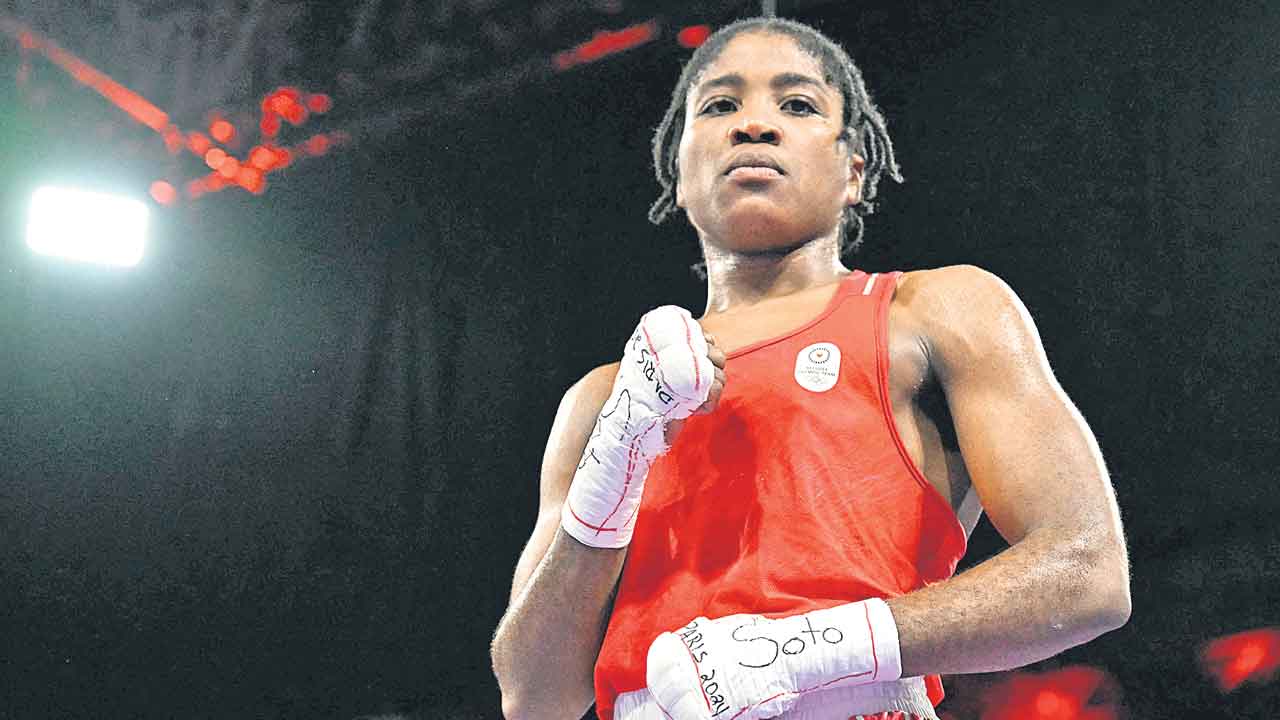 Cindy Ngamba | శరణార్థి కొత్త చరిత్ర.. రిఫ్యూజీ టీమ్‌కు మొదటి పతకాన్ని అందించనున్న సిండి ఎంగంబ