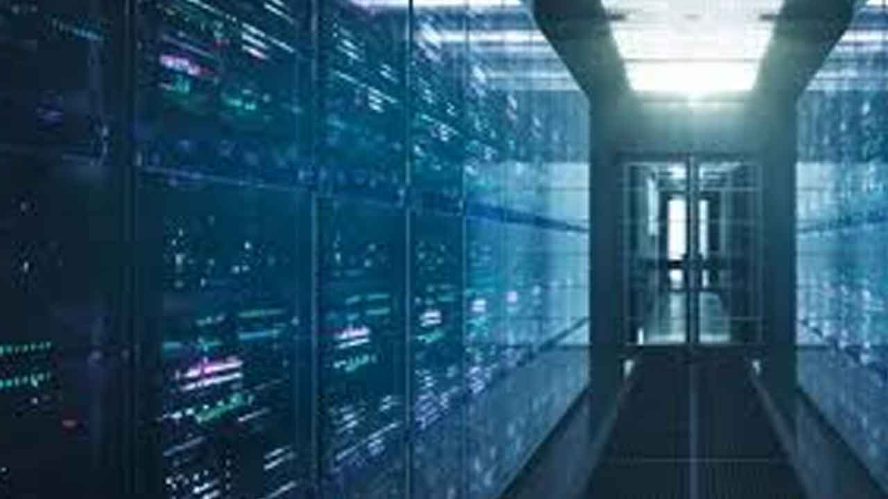 కంట్రోల్‌ఎస్‌ 400 కోట్ల పెట్టుబడి