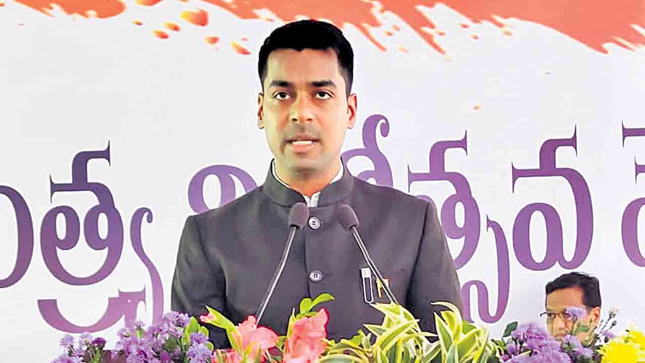 నగరాన్ని ఆదర్శంగా తీర్చిదిద్దుతాం