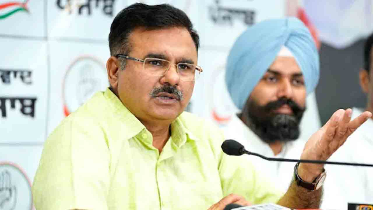 against Congress leader | మహారాష్ట్ర ప్రజలను అవమానించినందుకు.. కాంగ్రెస్‌ నేతపై శివసేన నేత   కేసు