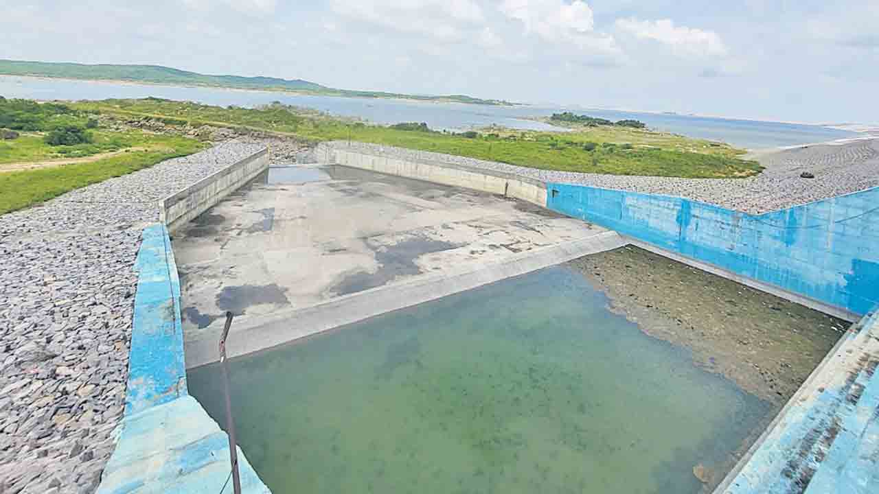 అన్నదాత అయోమయం..!