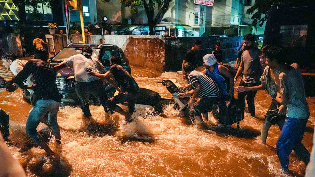 Heavy Rain | ఢిల్లీలో కుండపోత.. గంట వ్యవధిలో 11.25 సెంటీమీటర్ల వాన