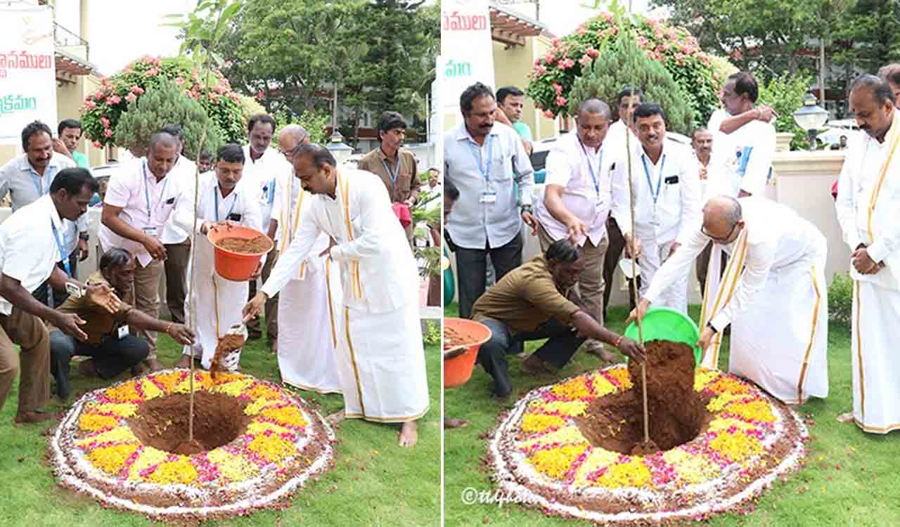 Greenary Tirumala | తిరుమలను హరిత ప్రాంతంగా తీర్చిదిద్దుతాం : టీటీడీ ఈవో
