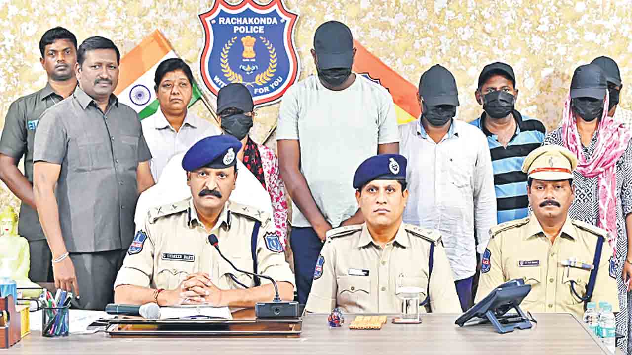 Hyderabad | మావోడే మంచి ఉద్యోగం ఇయ్యి.. సీఎం సలహాదారుడినంటూ నమ్మిస్తూ మోసాలు