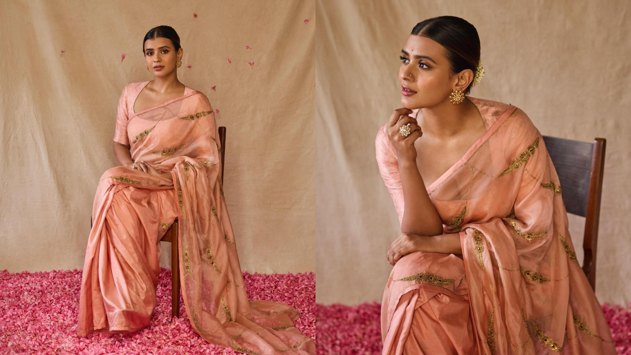 Hebah Patel | చీర‌లో మ‌త్తెక్కించే చూపుల‌తో హెబ్బా పటేల్