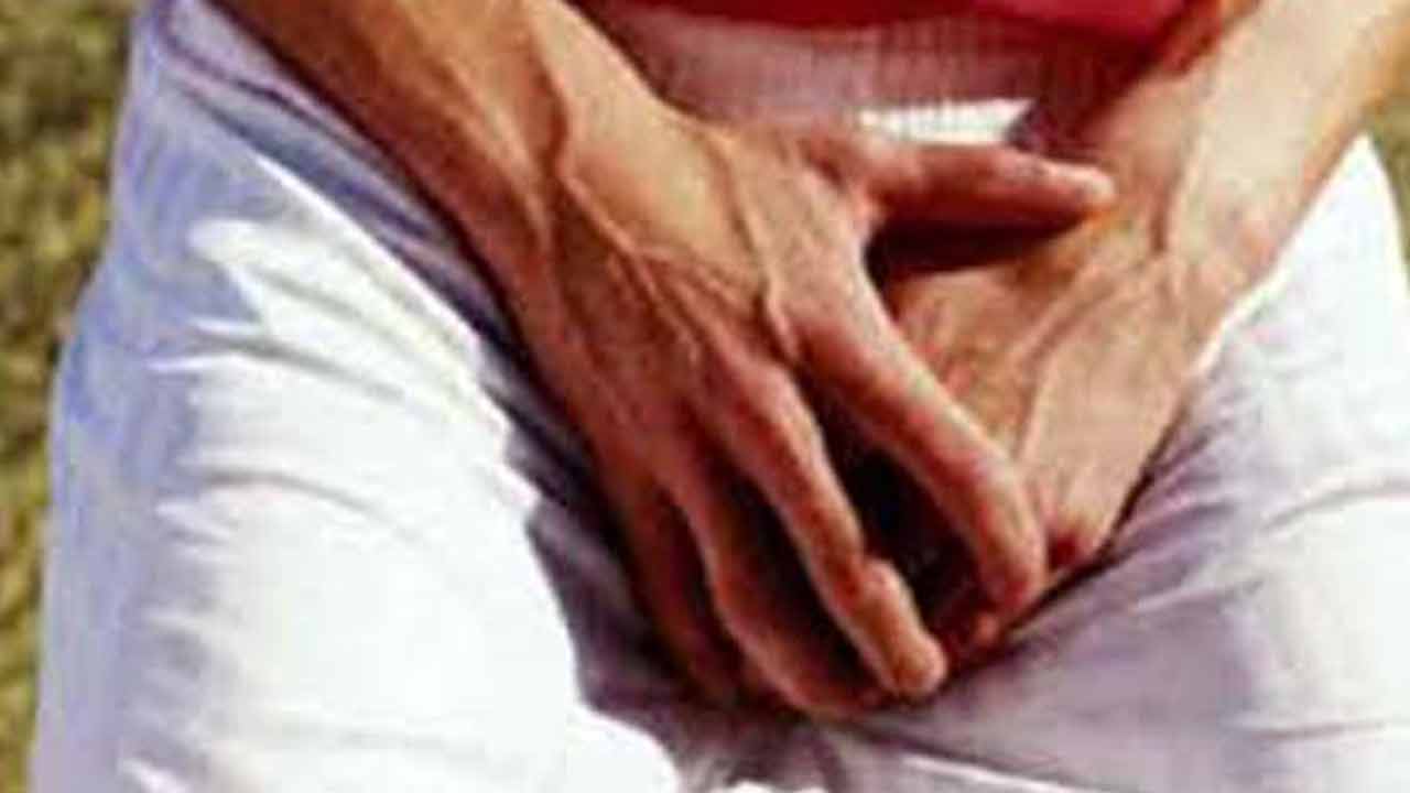 Crime news | పూటుగా మద్యం తాగివచ్చి గొడవ.. భర్త మర్మాంగాన్ని కోసేసిన రెండో భార్య..!