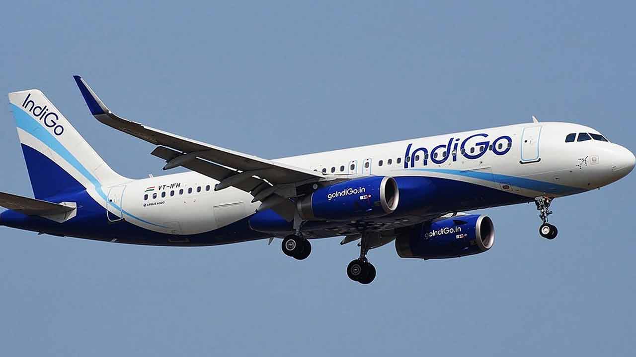 Bomb Threats | ఇండిగో, ఆకాసా ఎయిర్‌లైన్స్‌ విమానాలకు మళ్లీ బాంబు బెదిరింపులు..