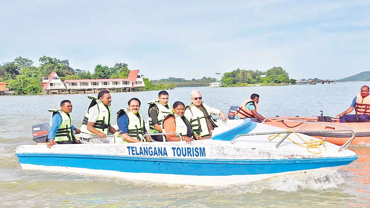 సాగులో ముందడుగు వేయాలి