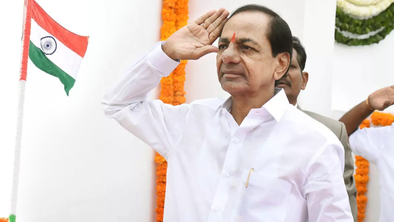 Independence Day | రాష్ట్ర ప్రజలకు స్వాతంత్య్ర దినోత్సవ శుభాకాంక్షలు తెలిపిన కేసీఆర్‌