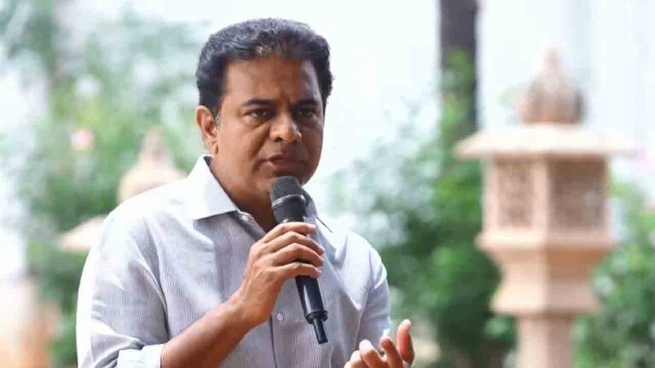 KTR | ప్ర‌జా పాల‌న అంటే.. ప్ర‌జ‌ల ప్రాణాల‌తో చెల‌గాటం ఆడ‌ట‌మేనా..? కాంగ్రెస్ సర్కార్‌ను సూటిగా ప్ర‌శ్నించిన కేటీఆర్