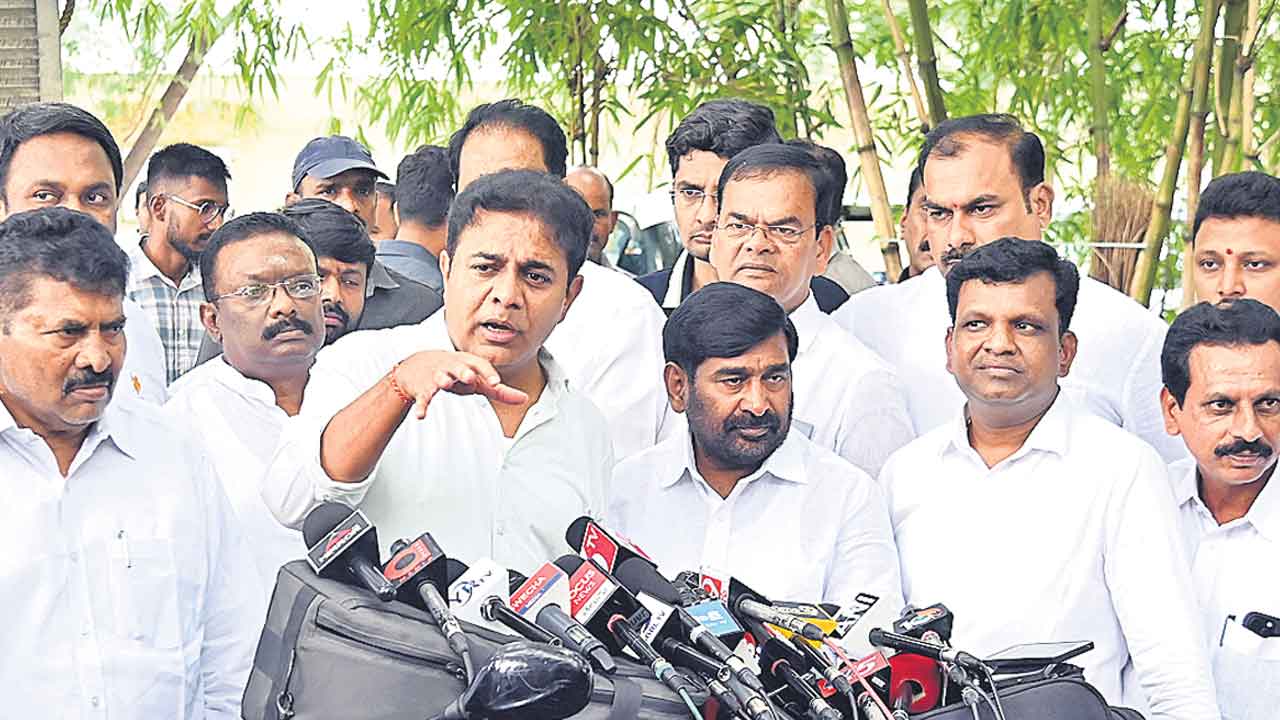 Ktr, Jagadish Reddy