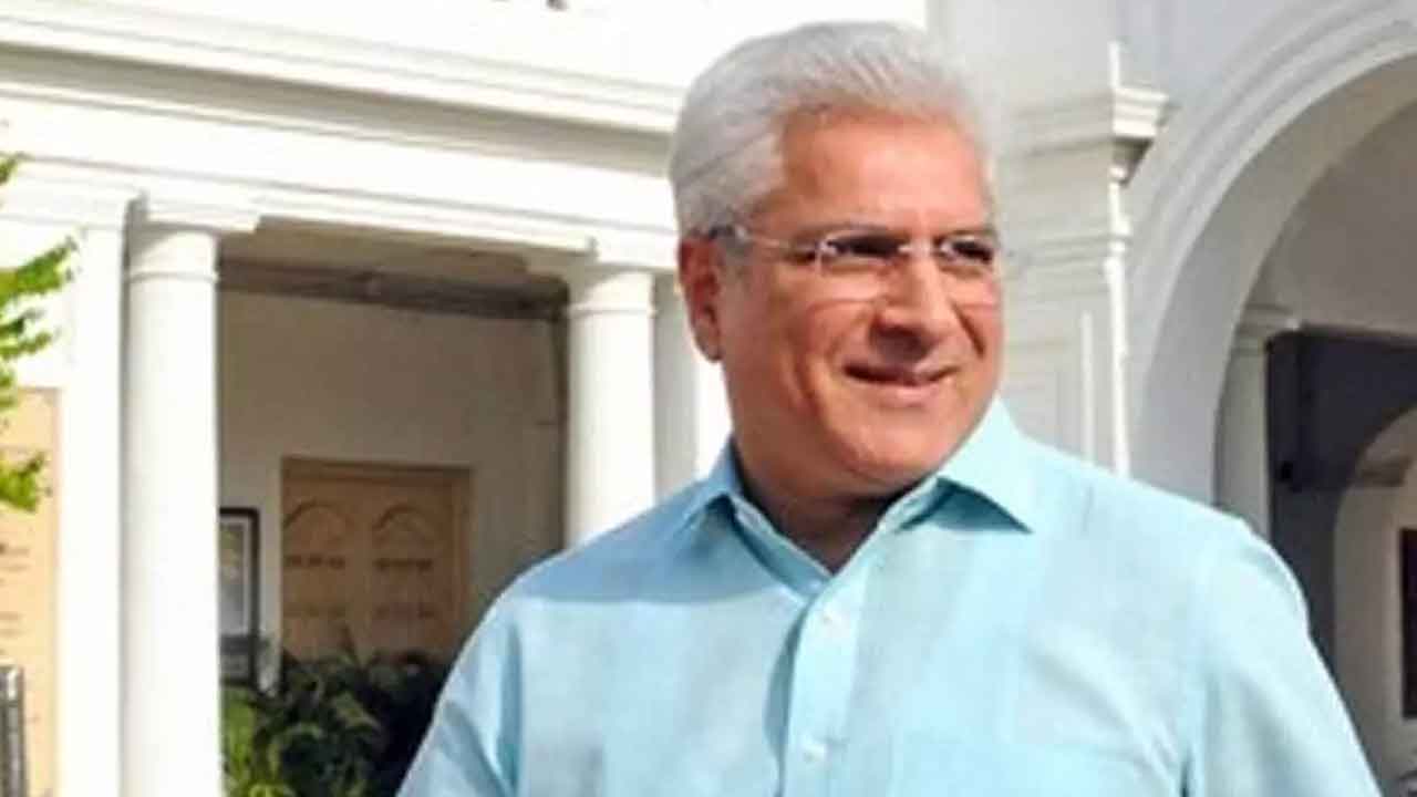 కేజ్రీవాల్‌ బదులు కైలాశ్‌ గెహ్లాట్‌