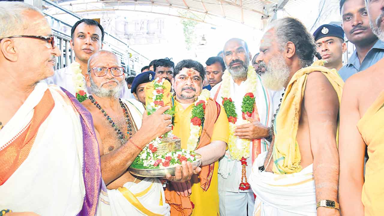 కార్తీక మాసం నుంచే నిత్యాన్నదానం