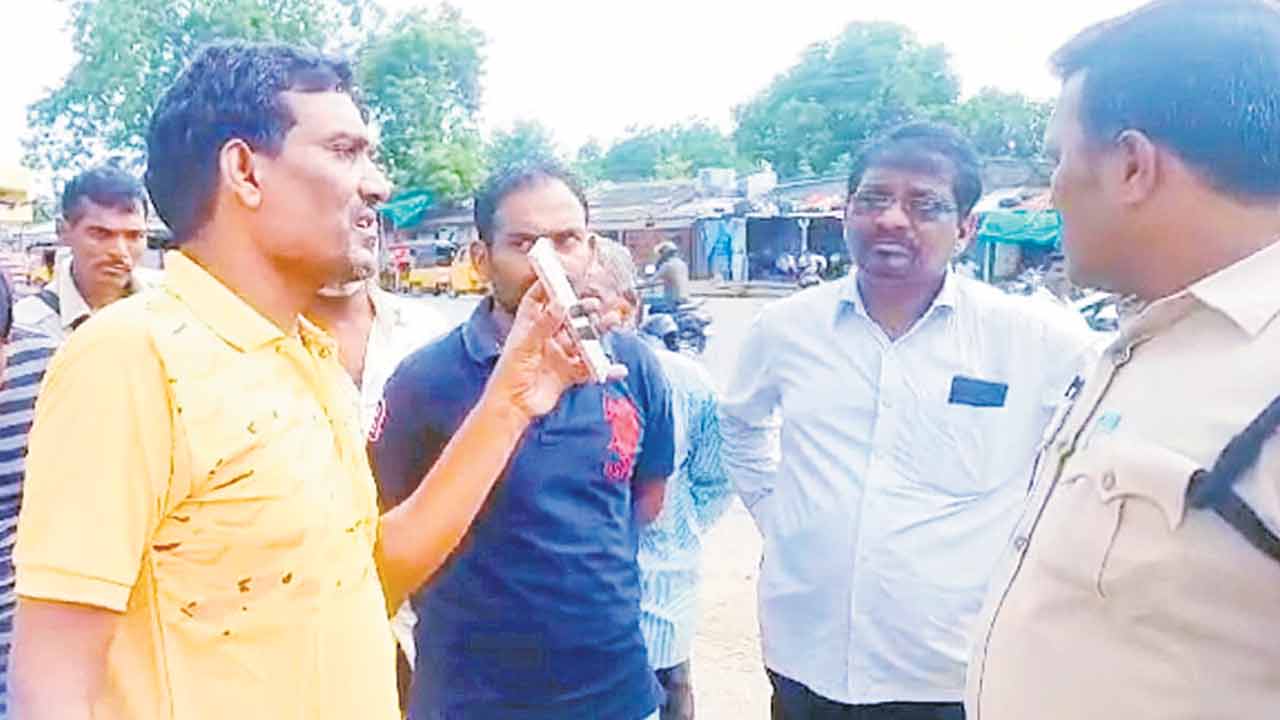 ఇదేం అణిచివేత..?