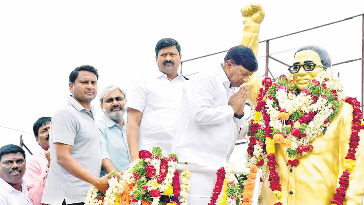 సర్‌ ఆశయాలను కొనసాగించాలి