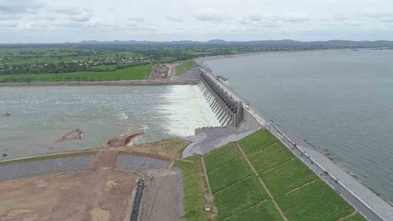 Lower Manair Dam | వానలు పడితేనే పంట.. ఎల్‌ఎండీ దిగువకు సాగునీరు కష్టమే!