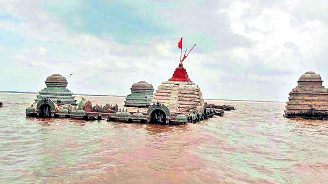Lalita Sangameshwara Temple